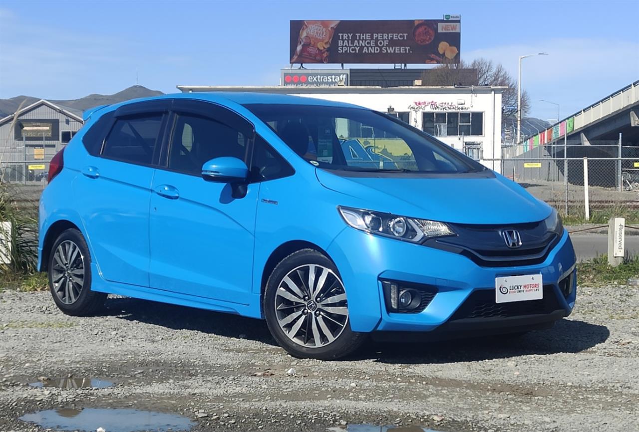 2014 Honda Fit Hybrid Low Km Alloy Wheels In BLUE | Lucky Motors